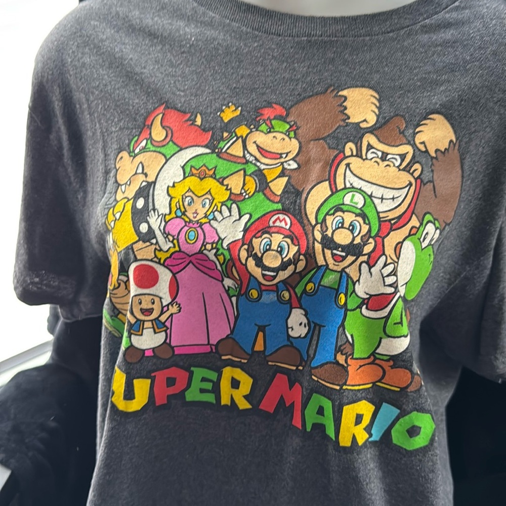 Women’s Super Mario T-shirt
